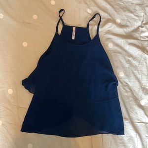 Women’s SuperLine Crop Top Size Small.
